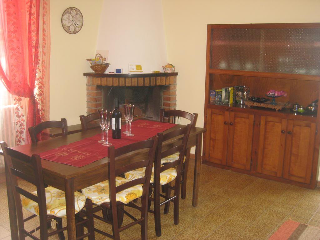 La Ca Del Menec Appartement Lierna Buitenkant foto